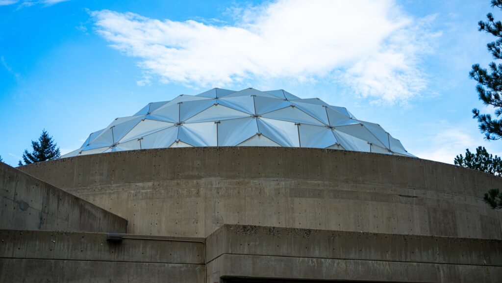 variety of inflatables and play with a bunch of fun toys at kids galaxy